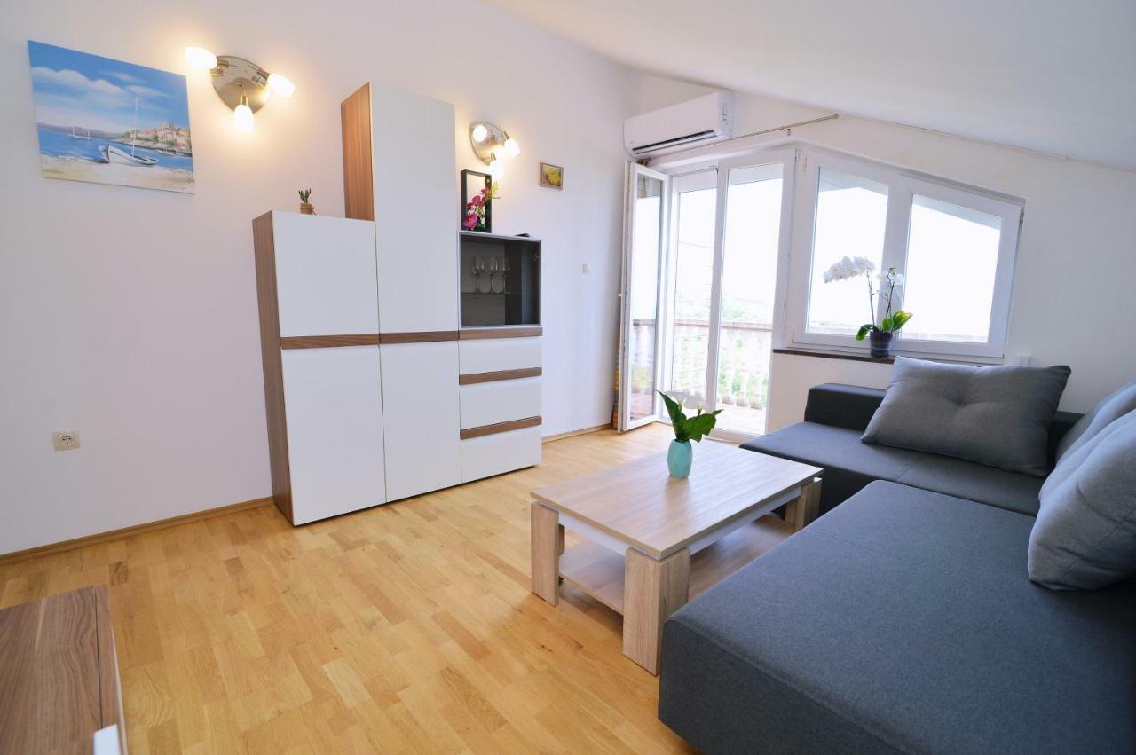 Krupic Apartment