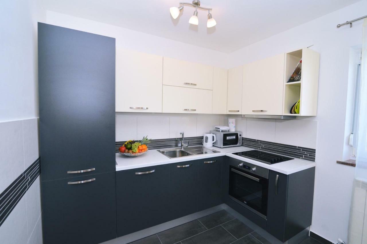 Krupic Apartment